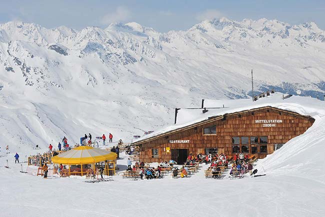 Wurmkogel Eating and drinking in Obergurgl-Hochgurgl ski resort Ötztal valley Tyrol